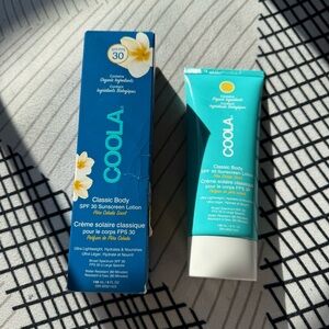 Coola Classic Body SPF 30 sunscreen lotion